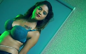 Indian Sexy Model Viral Sex video! Best Hindi Sex