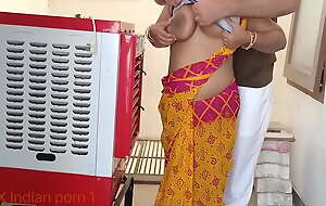 Indian Hard-core Choky repair man fuck in hindi