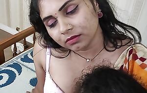 Saree and bra part 1 Bristols suck,kiss and lick, Sharun Raj smooches vaishnavy's hot Bristols and lick, Mallu couple hot kiss, Romance