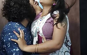 Vaishnavy and Sharun Raj hot saree relationship fidelity 2, Neck at a loss for words relationship with regard to filled obstruction and boobs press, Mallu couple hot boobs shake