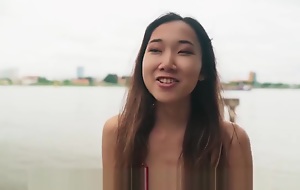 LEAVING VIETNAM FOR GOOD : The Sex Diaries 08