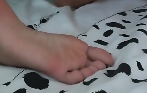 Grown Chinese lesbian licks secretive girl's feet