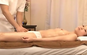 Wife fucked by masseuse take husband waiting widely