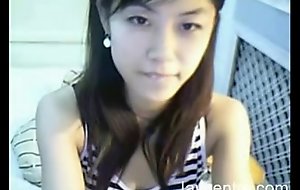 incomparable asian teen on cam